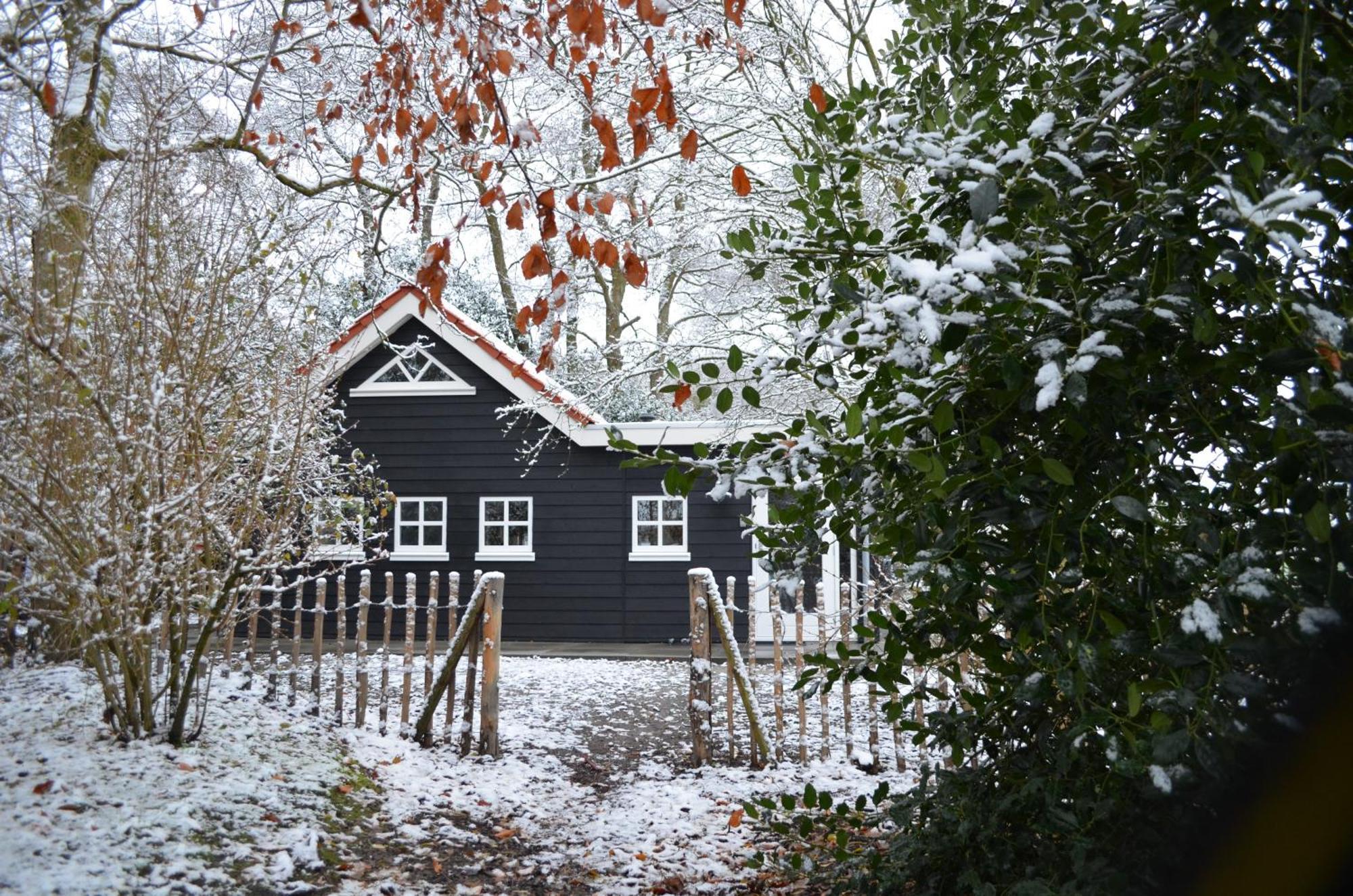 Prive In Een Bosrijke Omgeving Welkom Bij Gastenverblijf Het Ontsnapte Schaap In Jubbega Exterior foto